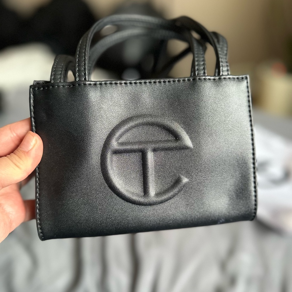 Pre-loved Telfar black shopping bag - small